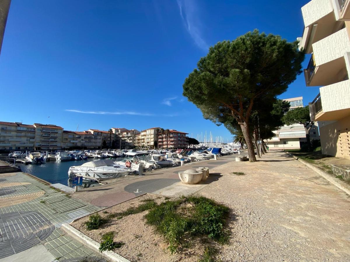 Studio En Bord De Marina Canet-en-Roussillon Buitenkant foto